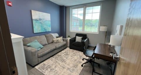 Ellie Fishers Indiana Clinic - Office