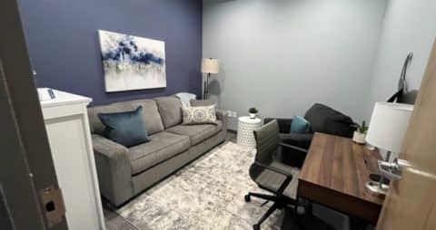 Ellie Fishers Indiana Clinic - Office