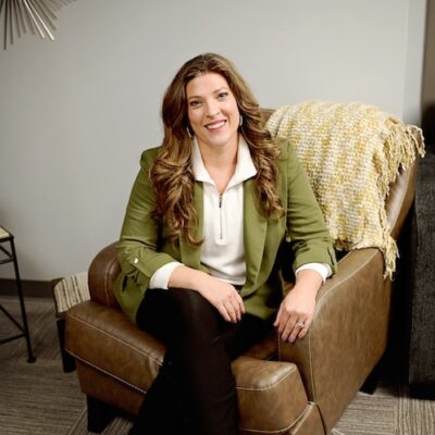 Lauren McGowan headshot