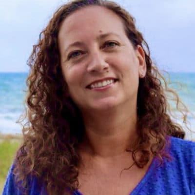 Renee Torriere-Wilson headshot