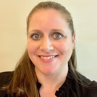 Connie Blizzard headshot