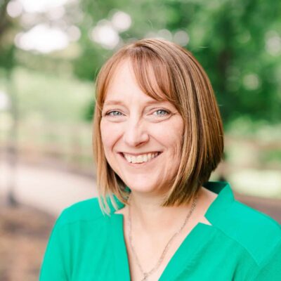 Hannah Roberts headshot