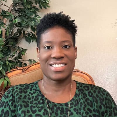 Tara Persley headshot