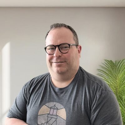 Zachary Loveland headshot