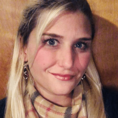 Cassie Feldpausch headshot