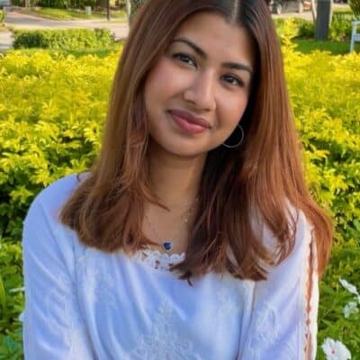 Christine Sarkar headshot