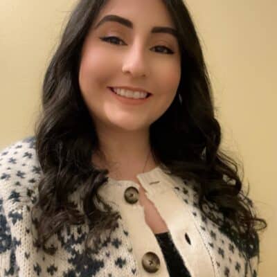 Jeanette Garza headshot