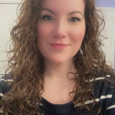 Angela Ferrigno headshot