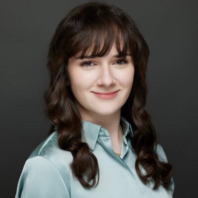 Sarah Hastings headshot