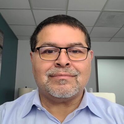 Sam Tzabery headshot