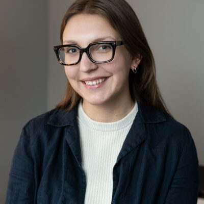 Abigail Cote headshot