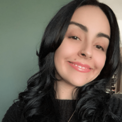 Angelica Valentin headshot