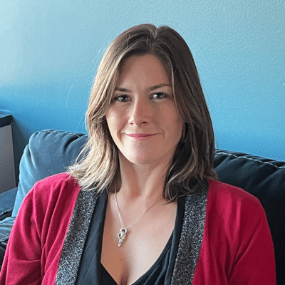 Rose Thomas headshot