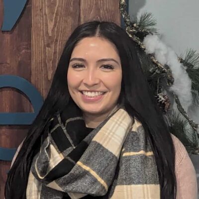 Andrea Correa headshot