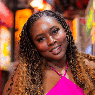 Dinah-Lee Mathieu headshot