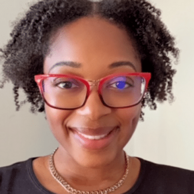 Valerie Sanon headshot