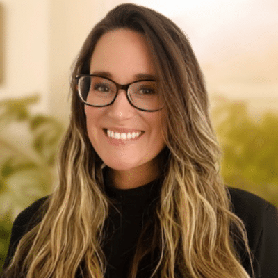 Katie Sturges headshot