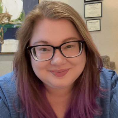 Haley Harris headshot