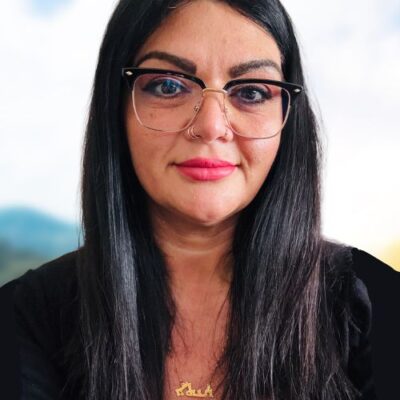 Dr. Renata Sargon headshot