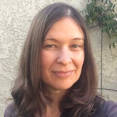 Natalie Freeborg headshot