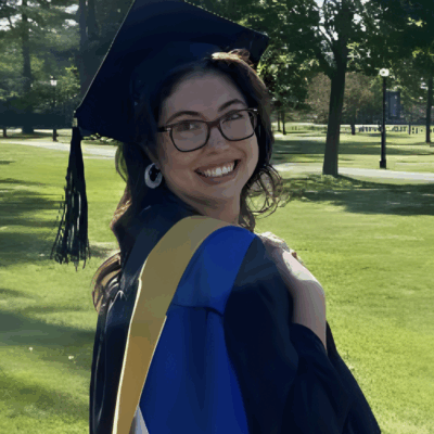 Briana Higgins headshot