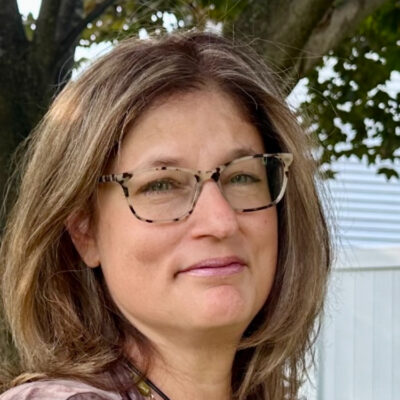 Michelle Ryder headshot