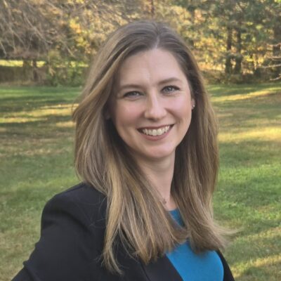 Nicole Harty headshot